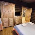 Дом (Дом из сруба №8 с террасой для 10 гостей), База отдыха Ранчо