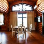 Дом (Дом из сруба №12 с камином для 6 гостей), База отдыха Ранчо