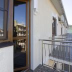 Балкон с видом во двор