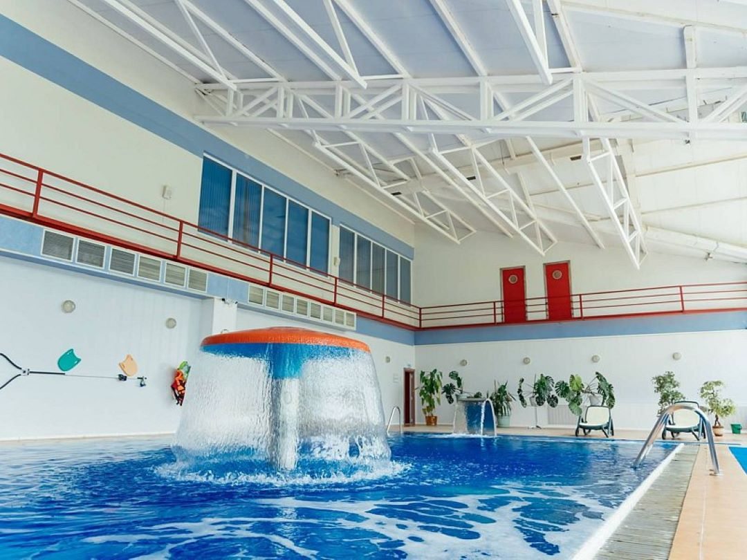 Бассейн с гидромассажем — идеальное место для расслабления!