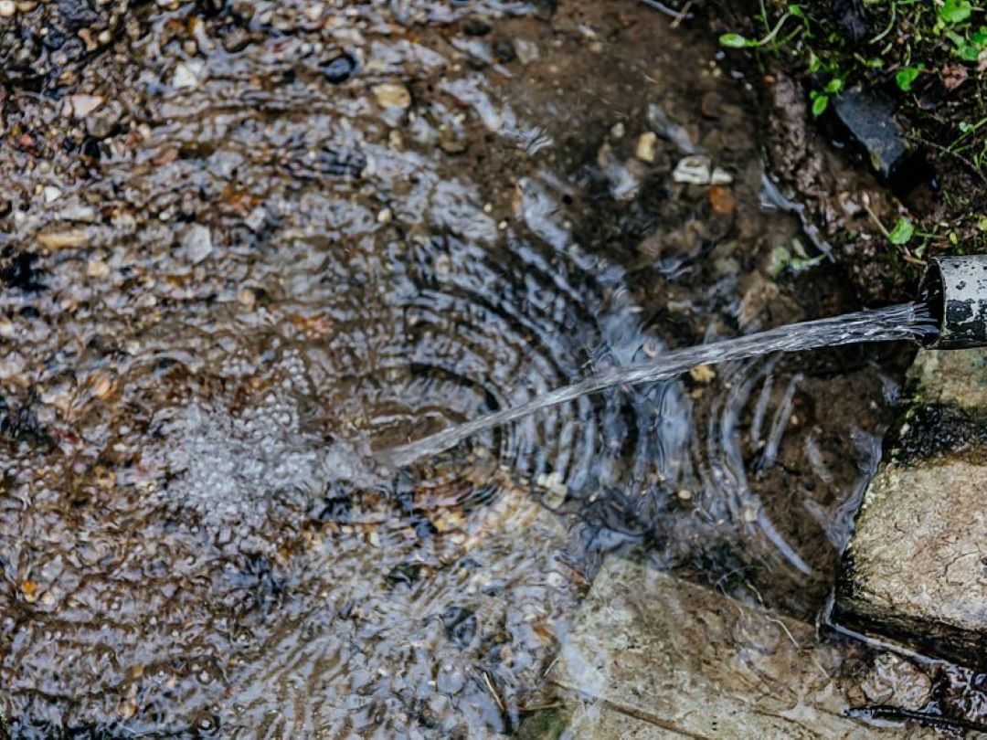 Природный родник зимой и летом!)