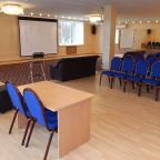 Малые аудитории, Зеркала