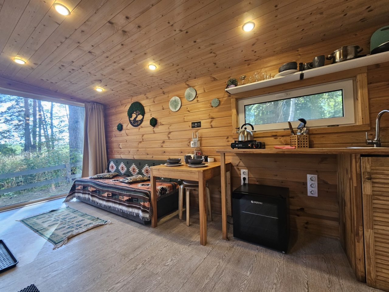 Четырехместный (Лес), Глэмпинг Лесной Привал