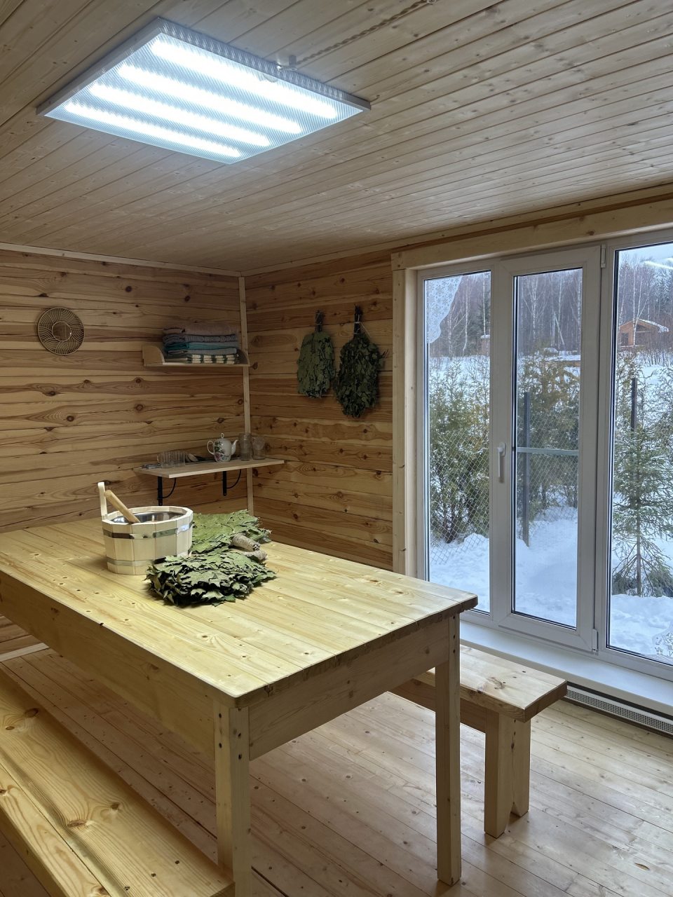 Дом (Дом у реки с баней и бассейном), Коттедж Междуречье