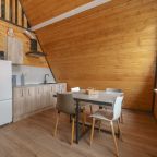 Коттедж (Семейный афрейм с баней и бассейном у реки), Коттедж Междуречье