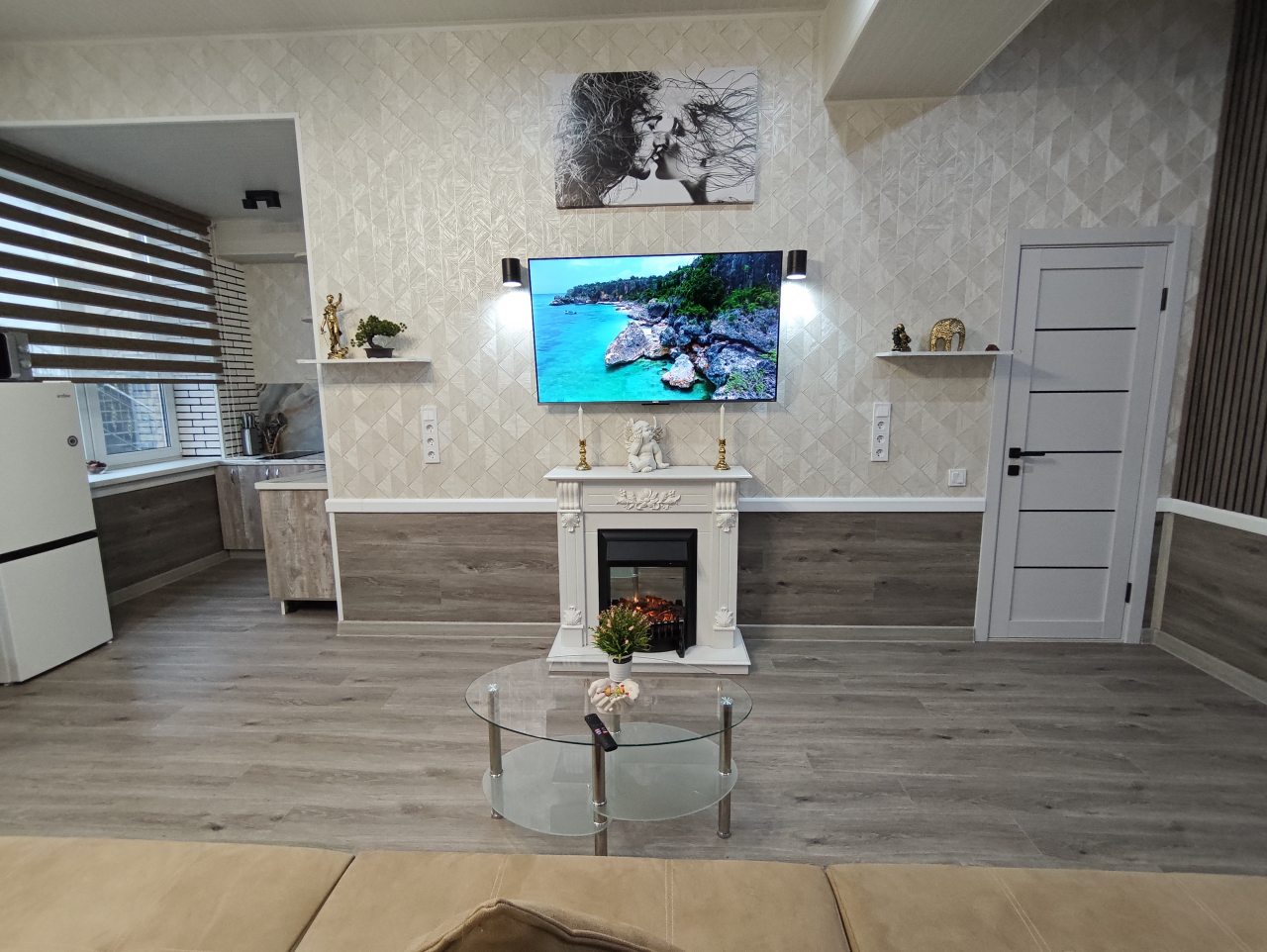 Апартаменты (Уютная, новая, светлая 2-комн. квартира), Апартаменты Сенода