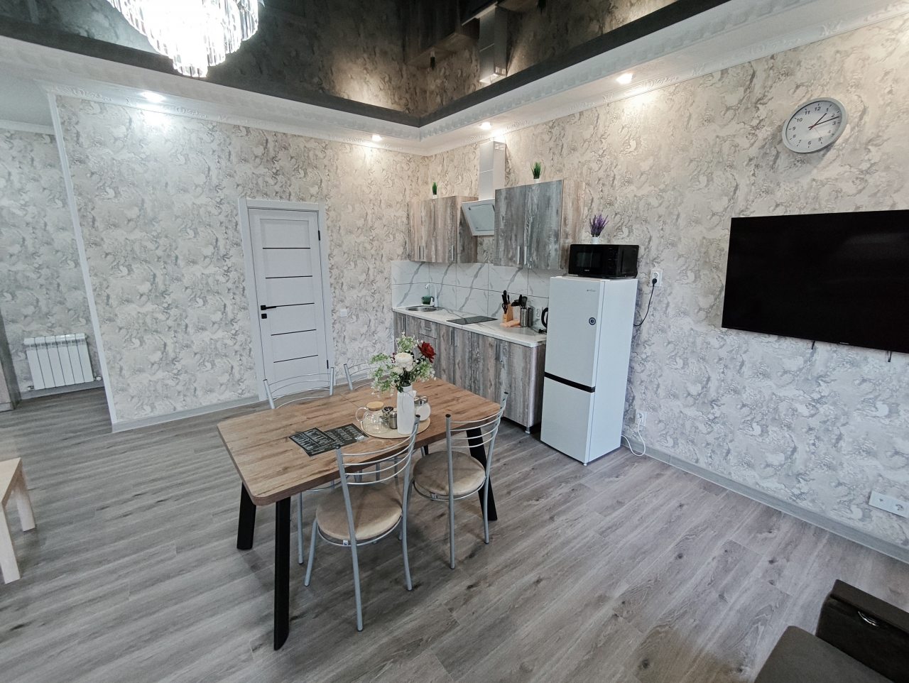 Студио (Дизайнерская ВИП в центре города), Апартаменты Сенода