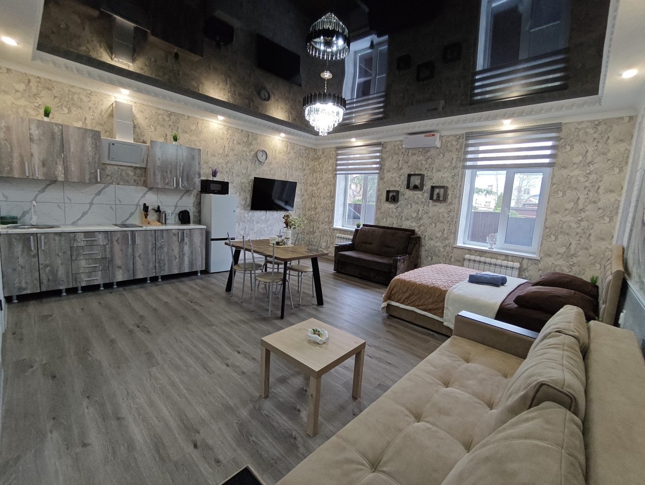 Студио (Дизайнерская ВИП в центре города), Апартаменты Сенода