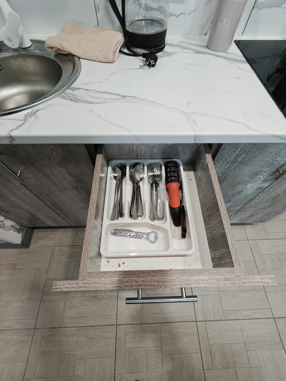 Апартаменты (Огромная 3-комн. квартира в центре города), Апартаменты Сенода