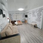 Апартаменты (Огромная 3-комн. квартира в центре города), Апартаменты Сенода