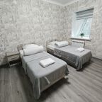 Апартаменты (Огромная 3-комн. квартира в центре города), Апартаменты Сенода