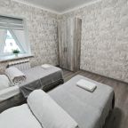 Апартаменты (Огромная 3-комн. квартира в центре города), Апартаменты Сенода