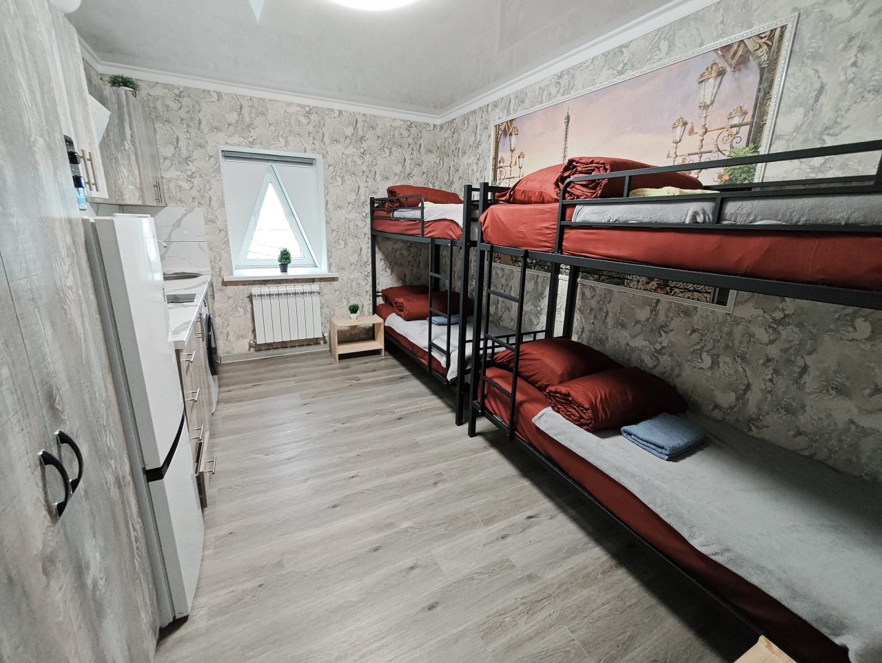 Апартаменты (Светлая 2-комн. квартира), Апартаменты Сенода