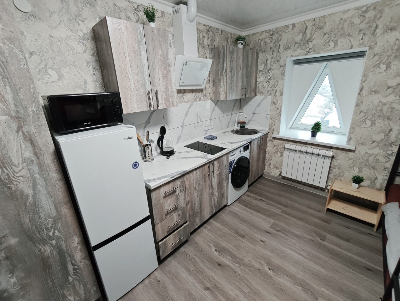 Апартаменты (Светлая 2-комн. квартира), Апартаменты Сенода