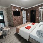 Апартаменты (Светлая 2-комн. квартира), Апартаменты Сенода