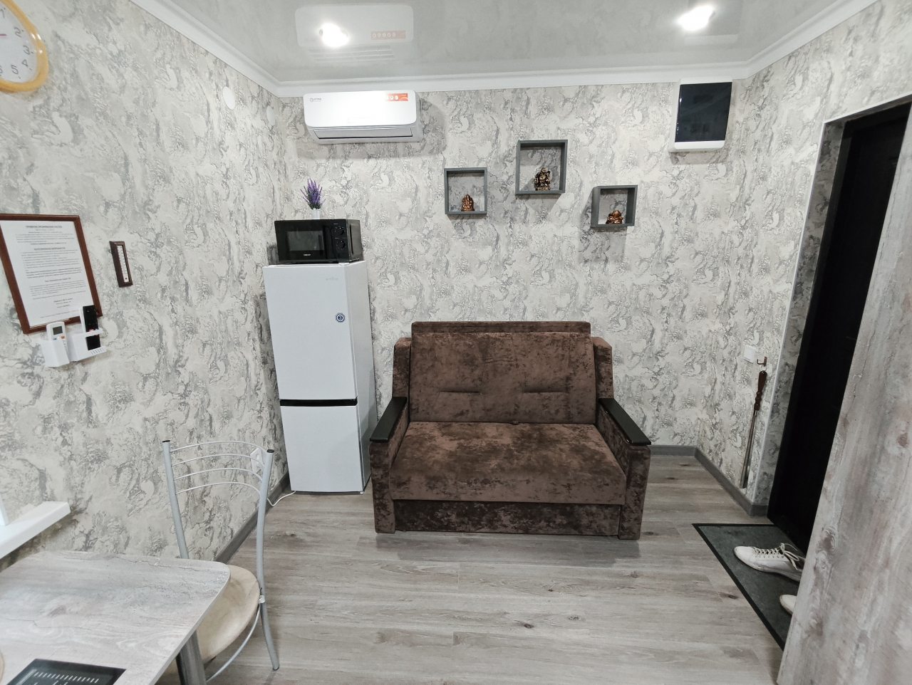 Студио (С новым евроремонтом в центре), Апартаменты Сенода