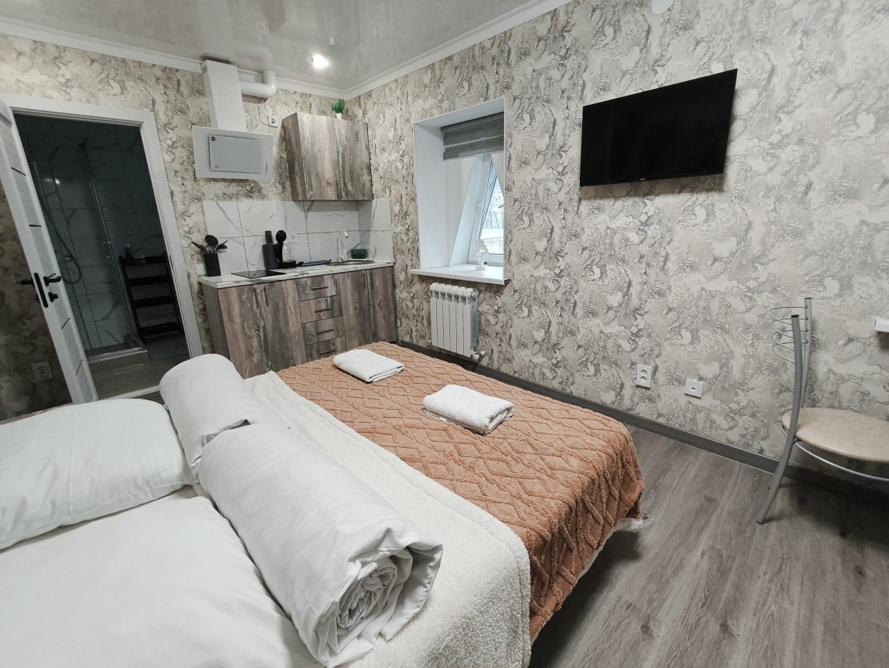 Студио (С новым евроремонтом в центре), Апартаменты Сенода