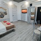 Апартаменты (Комфортабельная 2-комн. квартира в самом центре города), Апартаменты Сенода