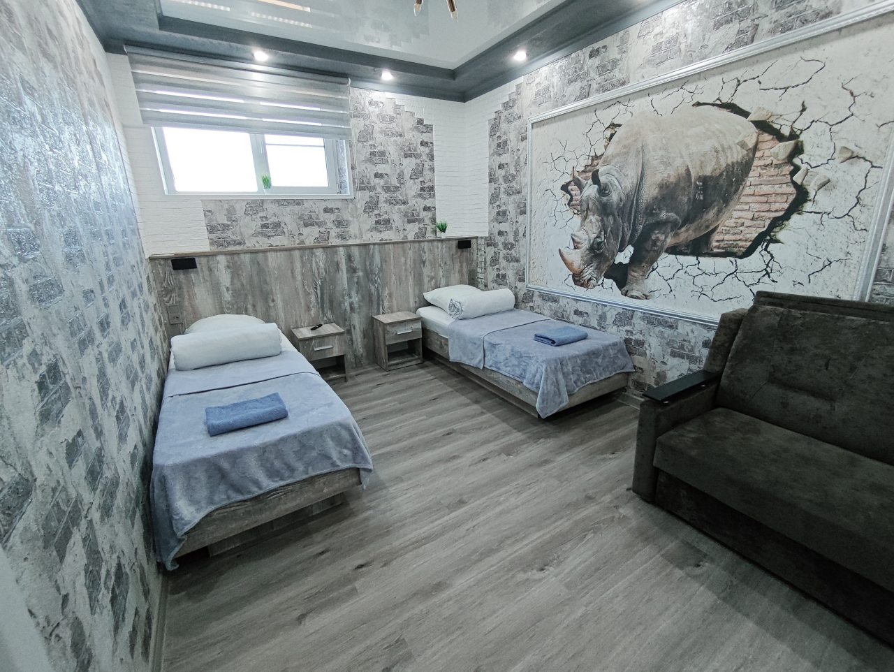 Апартаменты (Комфортабельная 2-комн. квартира в самом центре города), Апартаменты Сенода