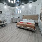 Апартаменты (Комфортабельная 2-комн. квартира в самом центре города), Апартаменты Сенода