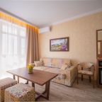 Люкс (Двухкомнатный с видом на море), Отель Kapkana Bay Plaza 4*