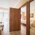 Люкс (Двухкомнатный семейный), Отель Kapkana Bay Plaza 4*