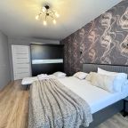 Апартаменты (39kvartir с видом на Ялтинский парк), Апартаменты С видом на Ялтинский парк