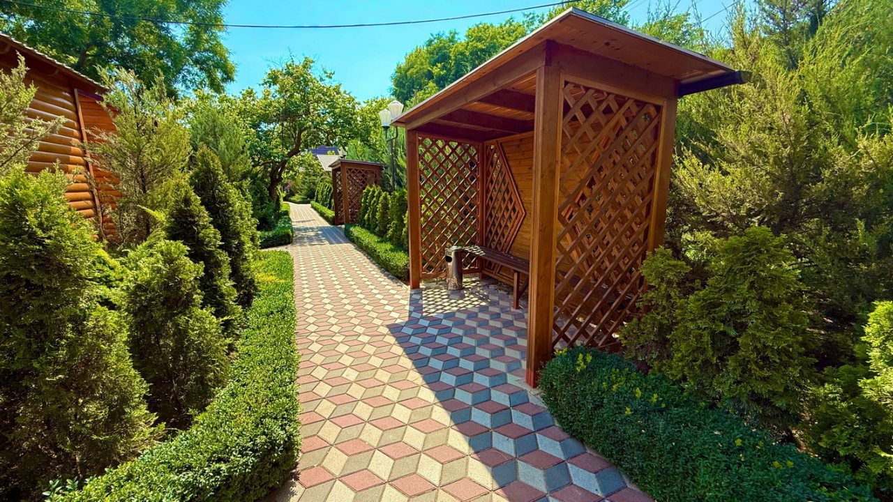 Беседки для отдыха, Туристический комплекс Прибой