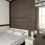 Шкаф с зеркальными фасадами