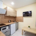 Трёхместный и более (Студия 5), Апартаменты Виктория