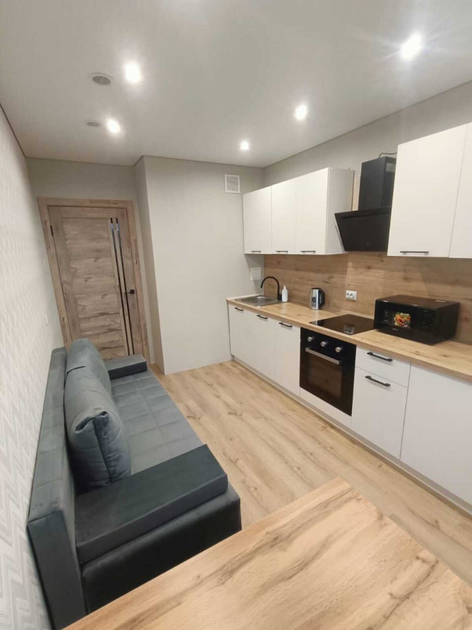 Квартира (Евродвушка), Апартаменты Уютная студия на Районной