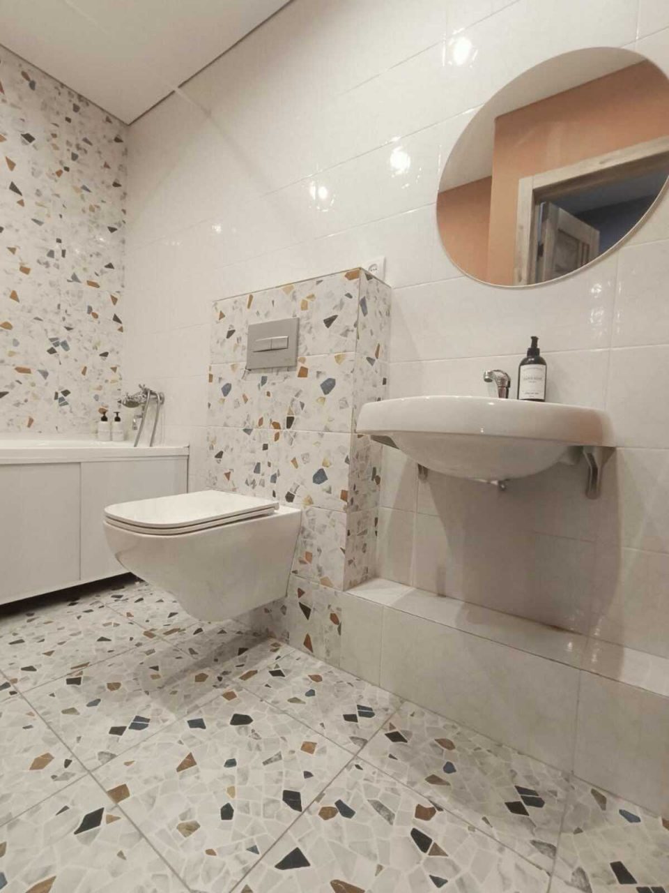 Квартира (Евродвушка), Апартаменты Уютная студия на Районной