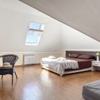 Семейный (Двухкомнатный мансардный номер), Гостевой дом Милана