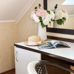 Семейный (Двухкомнатный мансардный номер), Гостевой дом Милана