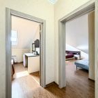 Семейный (Двухкомнатный мансардный номер), Гостевой дом Милана