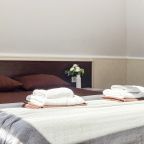 Семейный (Двухкомнатный мансардный номер), Гостевой дом Милана