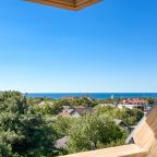 Семейный (Двухкомнатный мансардный номер), Гостевой дом Милана