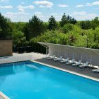 Открытый плавательный бассейн, База отдыха Вилла Царина