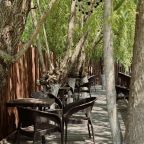 Коттедж (Коттедж "Желтый" 6+2), База отдыха Вилла Царина