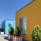 Жильё полностью ваше, База отдыха Вилла Царина