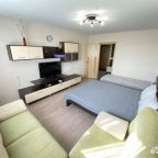 Апартаменты (На Гладкова 26 для 3-х), Апартаменты на Гладкова 32