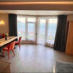 Апартаменты (Deluxe sea view B [22]), Апарт-отель Сомелье