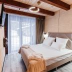 Апартаменты (Трехкомнатные до 6-ти человек), Отель ЛЕС