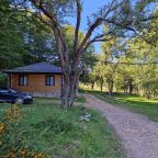 Парковка рядом с домами