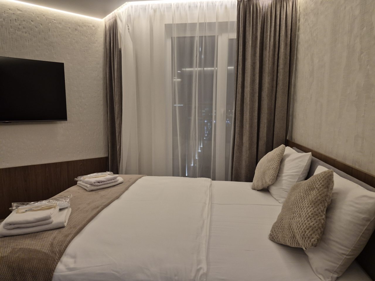 Апартаменты (LuxApart 801), Апартаменты LuxApart м Бухарестская