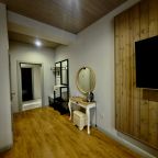 Трёхместный и более (Трехместный номер комфорт), Гостиница Life