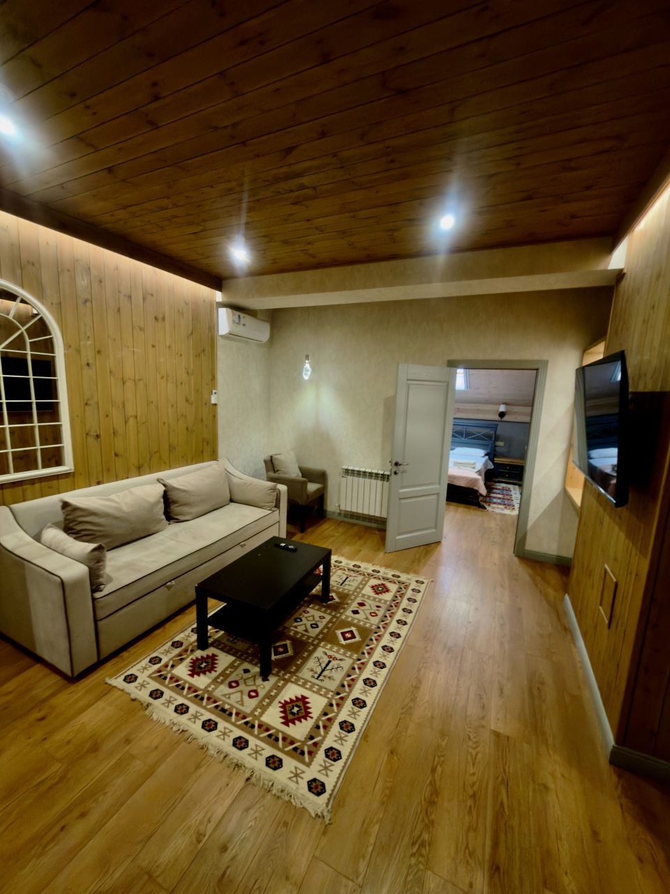 Апартаменты (Апартаменты Полулюкс), Гостиница Life