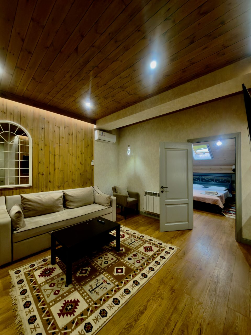 Апартаменты (Апартаменты Полулюкс), Гостиница Life