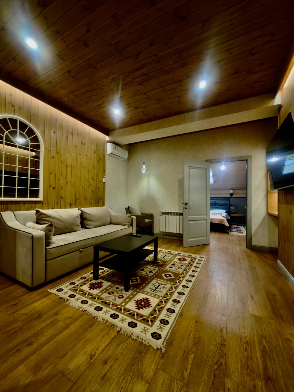 Апартаменты (Апартаменты Полулюкс), Гостиница Life