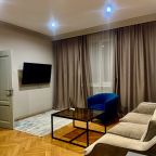 Апартаменты (Апартаменты трехкомнатны), Гостиница Life